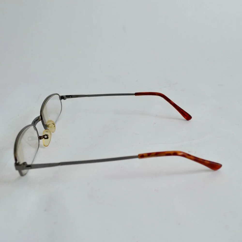 N/A eyeglasses show